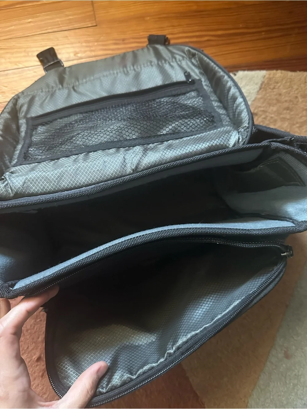 Nikon Black Camera Messenger Bag